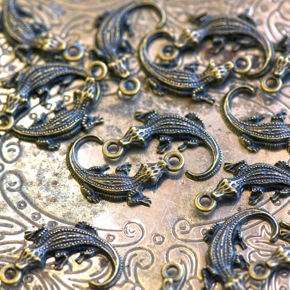 подвеска металлическая "геккон", цвет античная бронза, 23х21х3,5 мм