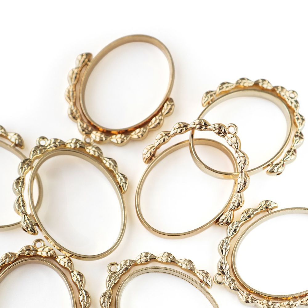 сеттинг-рамка "кокошник", цвет светлое золото, 38x31.5x3.5 мм