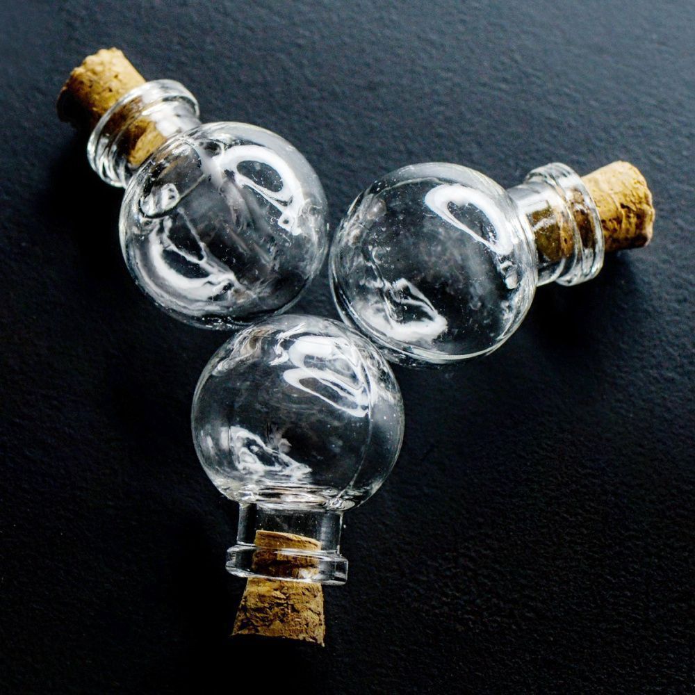 бутылочка с крышкой круглая, прозрачная, 24.5x20 мм