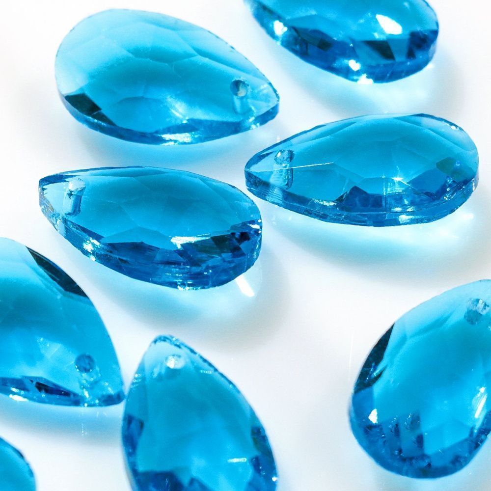 подвеска стеклянная "капля", граненая, цвет лазурный, 22х13 мм