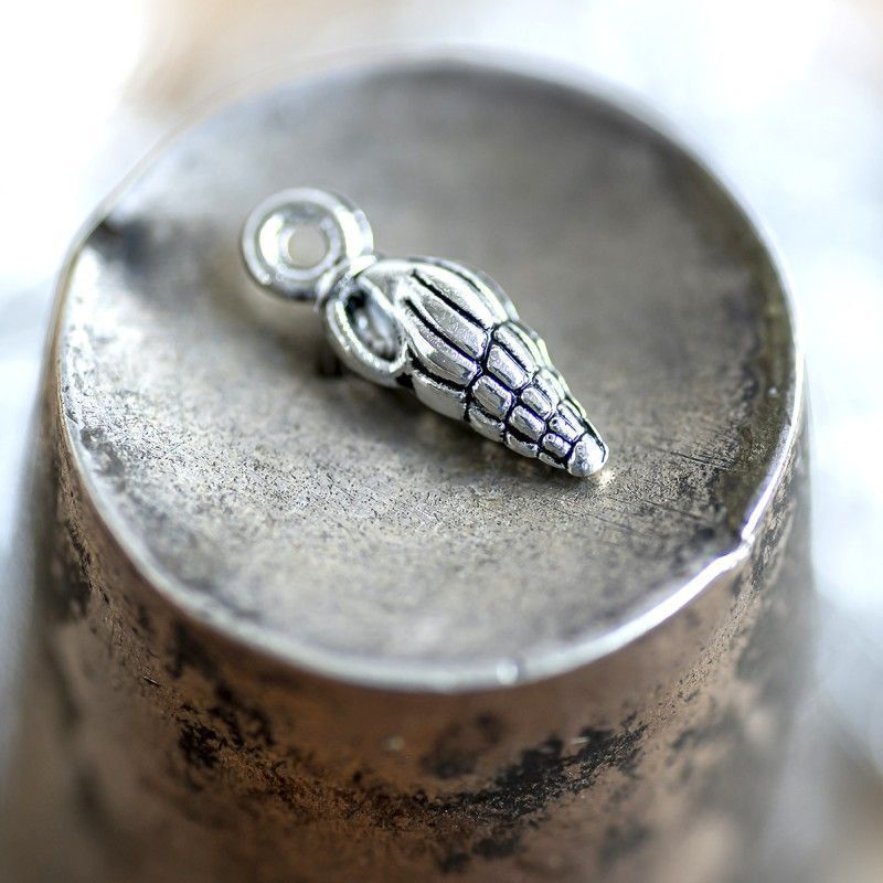 подвеска металлическая "ракушка", цвет античное серебро, 14x5x4 мм