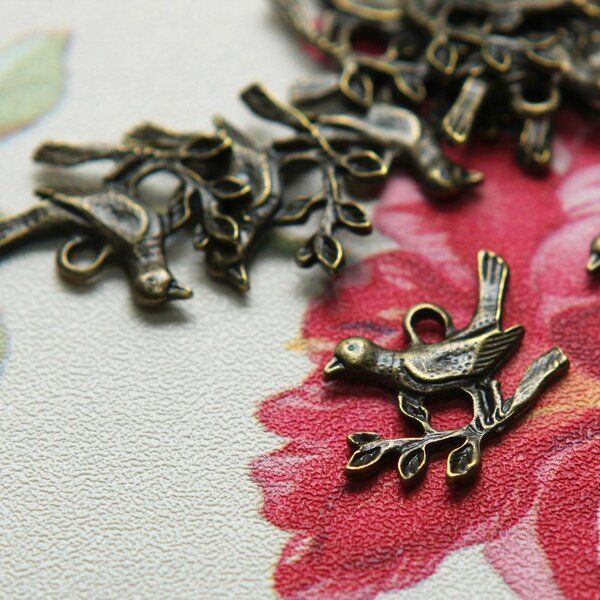 подвеска металлическая "пичуга", цвет античная бронза, 17х14х2 мм