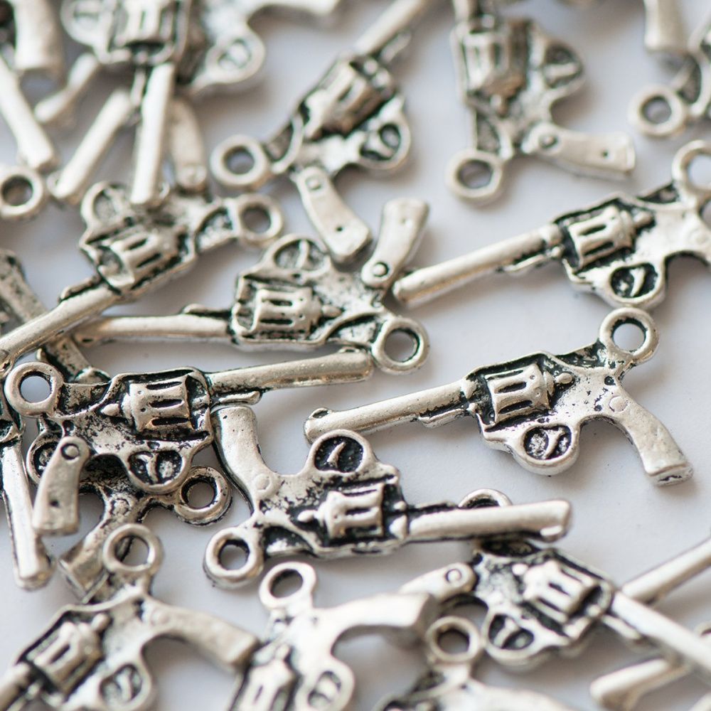 подвеска металлическая "револьвер", цвет античное серебро, 23.5х12х3 мм