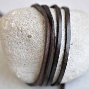 Шнур кожаный, плоский, цвет кофе, 3х2 мм