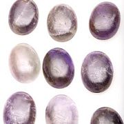 Кабошон аметист овальный, цвет фиолетовый, 25х18х7 мм