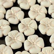 Бусина, акрил "Цветок-антик", цвет айвори, 19.5x19.5x7 мм