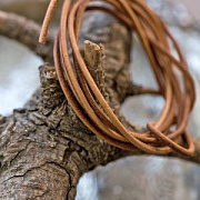 Шнур кожаный, цвет коричневый, диаметр 1.8 мм