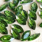 Кабошон стекло Кристалл, Navette, цвет Peridot, 18х9 мм
