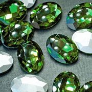 Кабошон стекло Кристалл, овальный, цвет Emerald, 25х18 мм