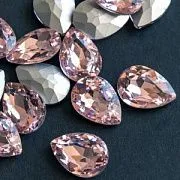Кабошон стекло Кристалл, каплевидный, цвет Lt.Pink, 18х13 мм