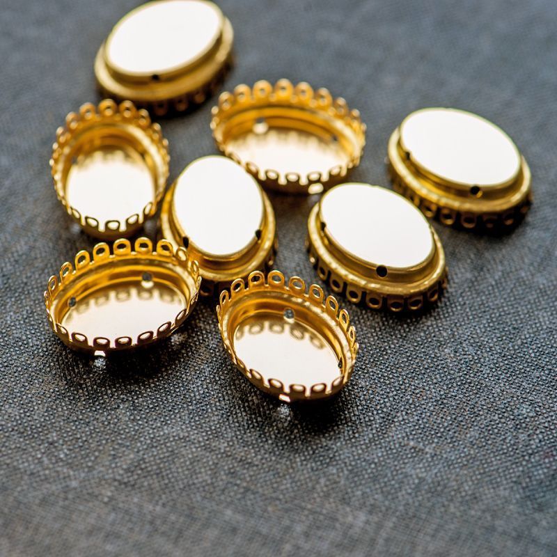 цапы для стразов овальные, закрытые, цвет золото, 18.6x14x6 мм