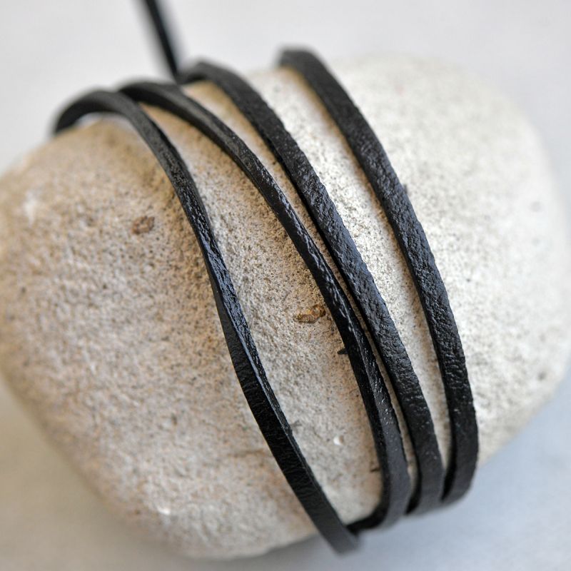 шнур кожаный, плоский, цвет черный, 2.6х2 мм