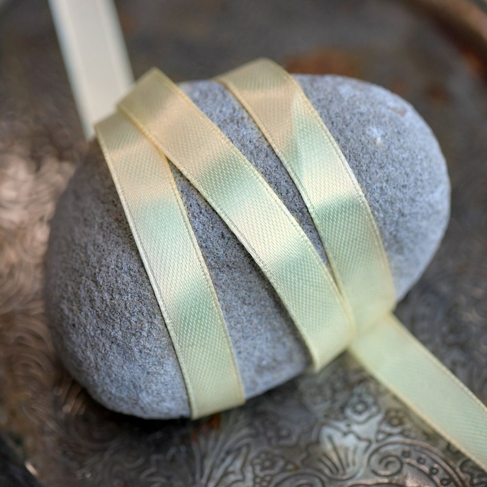 лента, атлас, цвет желтый светлый, ширина 10 мм ленты