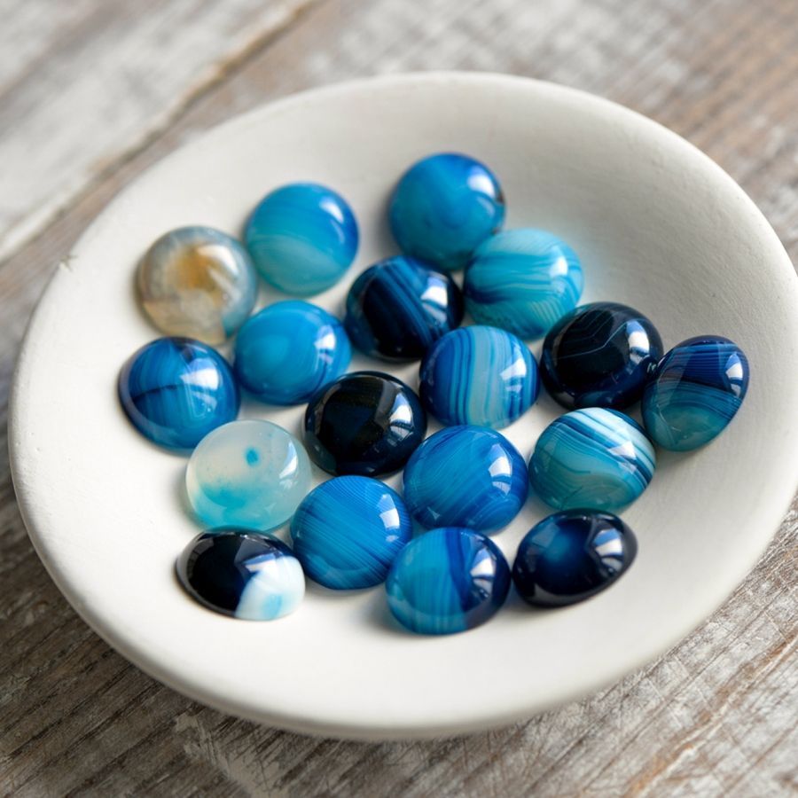 кабошон агат круглый, цвет голубой яркий, 16x6 мм