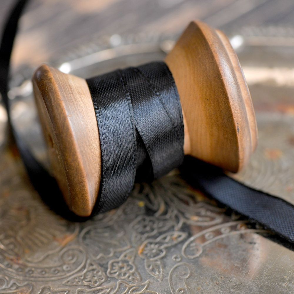 лента, атлас, цвет черный, ширина 10 мм ленты