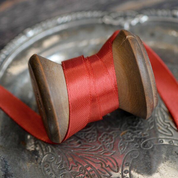 лента, атлас, цвет приглушенный красный, ширина 10 мм ленты