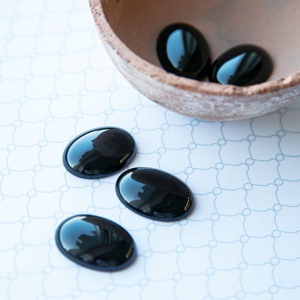 кабошон агат овальный, цвет черный, 30x22x6.8 мм