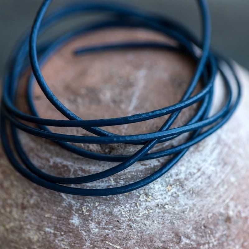шнур кожаный, цвет синий, диаметр 1.5 мм