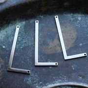 Коннектор стальной "Латиница L", цвет стальной, 37.5x9.5-30x1 мм