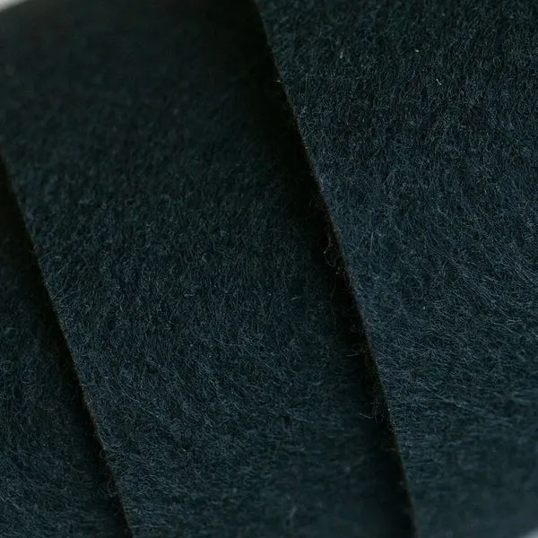 фетр 902 черный, 1.2 мм, 28х33 см