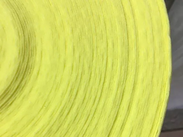 фетр 818 канареечный желтый, 1.2 мм, 33х110 см