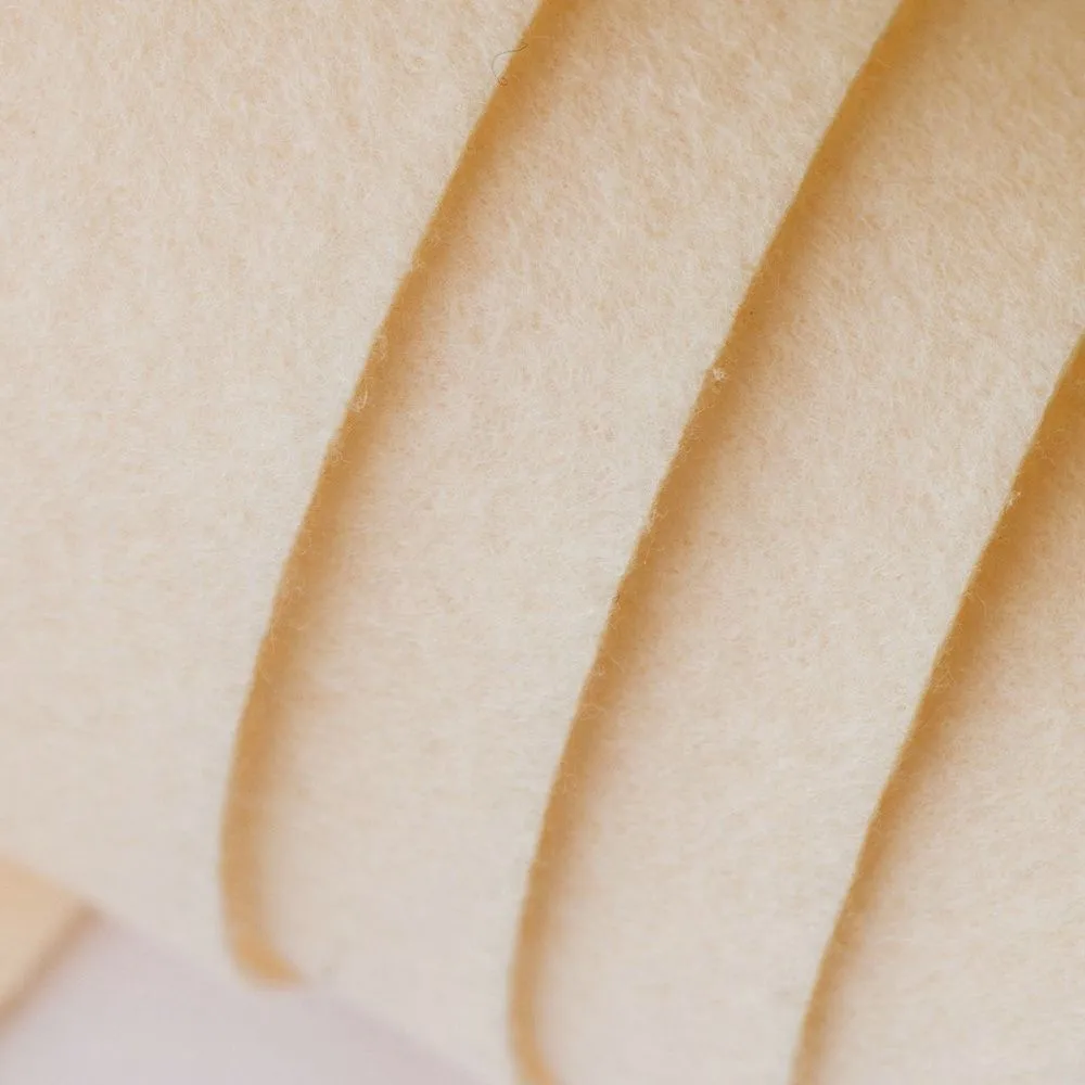 фетр 804 светло-кремовый, 1.2 мм, 33х110 см