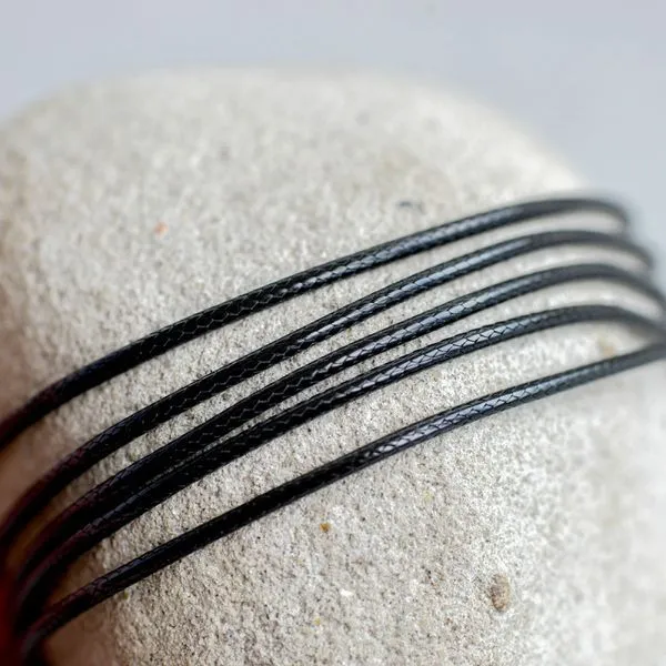 шнур вощеный, цвет черный, 1.5 мм