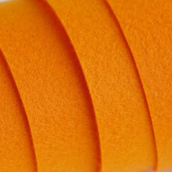 фетр 823 оранжевый, 1.2 мм, 28х33 см