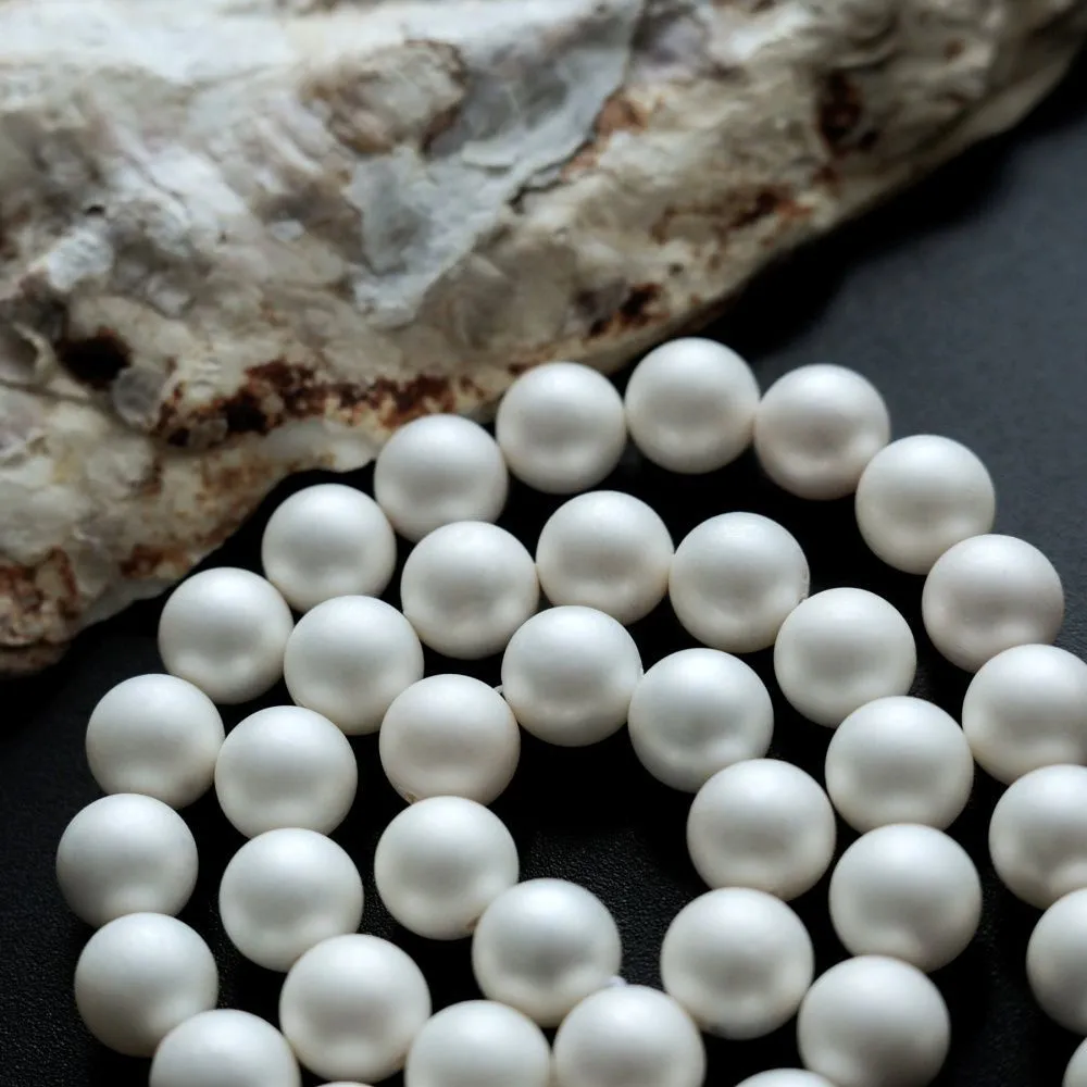 ракушечный жемчуг круглый, матовый, цвет молочный, 10 мм