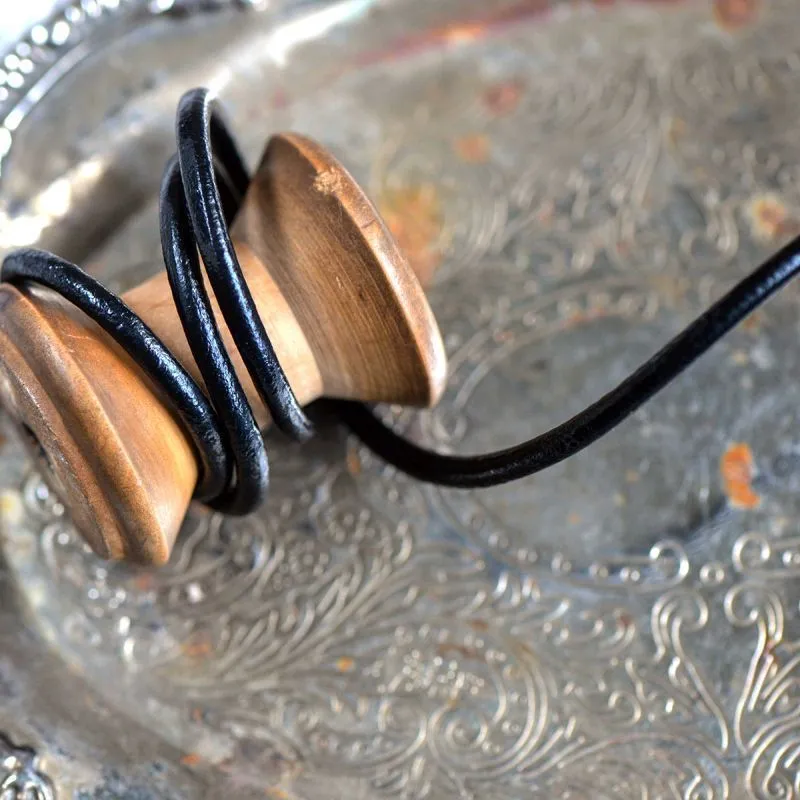 шнур кожаный, цвет черный, диаметр 4 мм